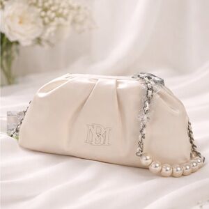 Badgley Mischka Off-White Wrapped Clutch Purse w/ Crossbody Strap & Pearl Chain